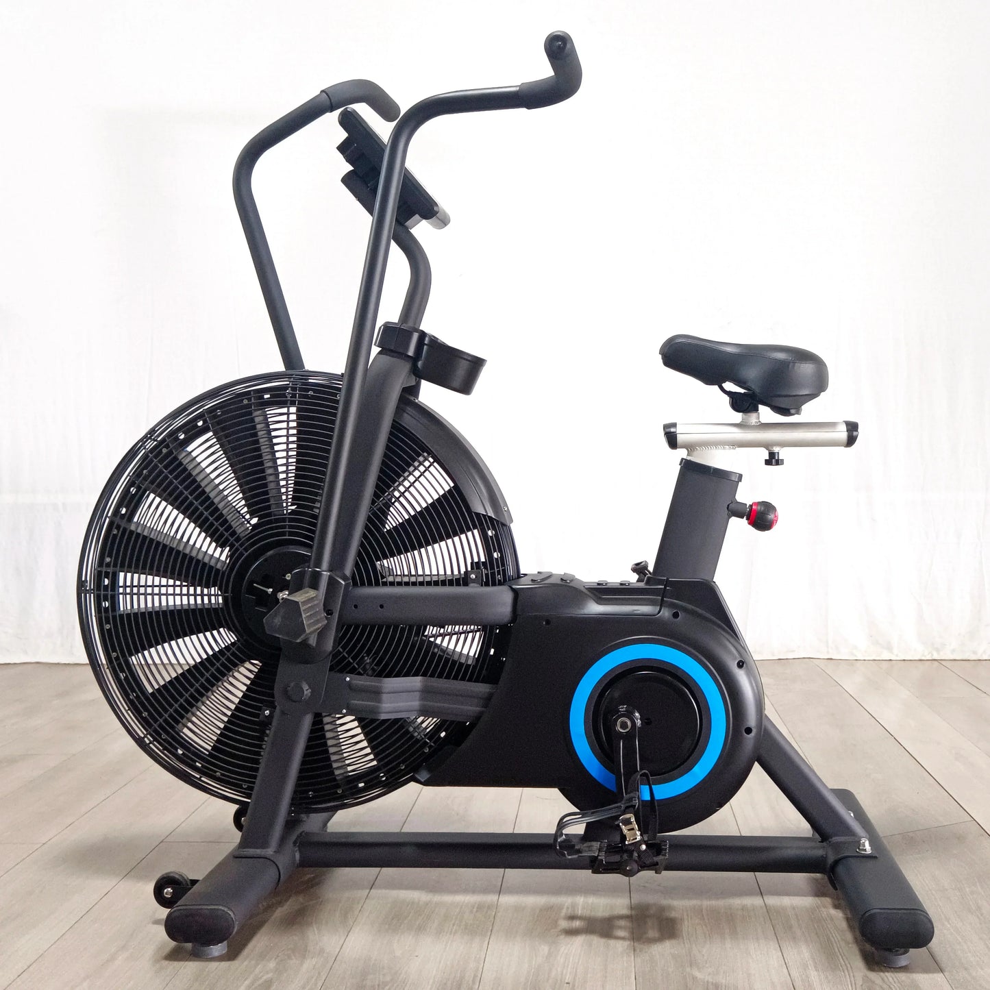 5IVE COMMERICAL EXERCISE BIKE